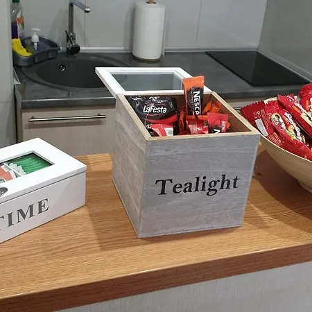 Dnd Sa Garazom ズラティボール