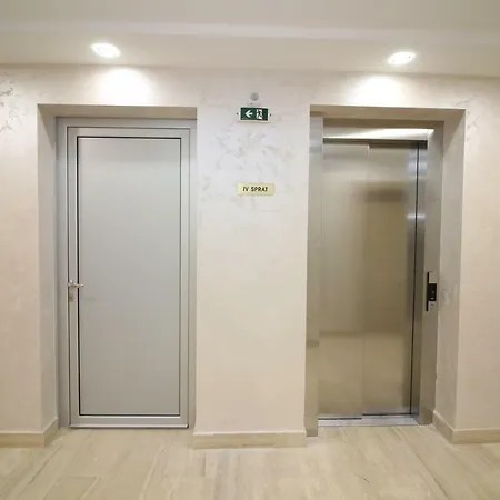 Dnd Sa Garazom Apartment